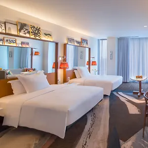 https://lotte-hotel-seattle.seattlehotelsites.com